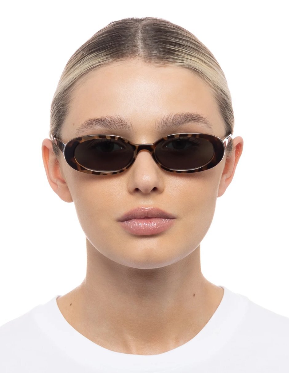 Lentes de sol Outta Love para mujer 4